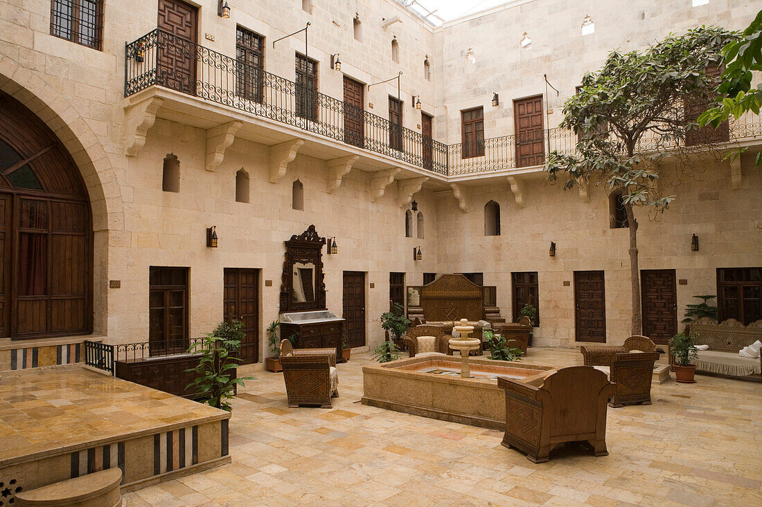 Innenhof vom Dar Zamaria Martini Hotel, Aleppo, Syrien, Naher Osten, Asien