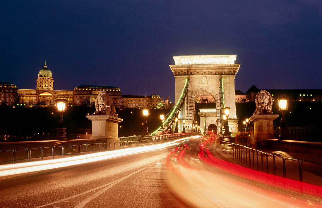 Chain Bridge over Danube river and Royal Palace in Budapest. Hungary