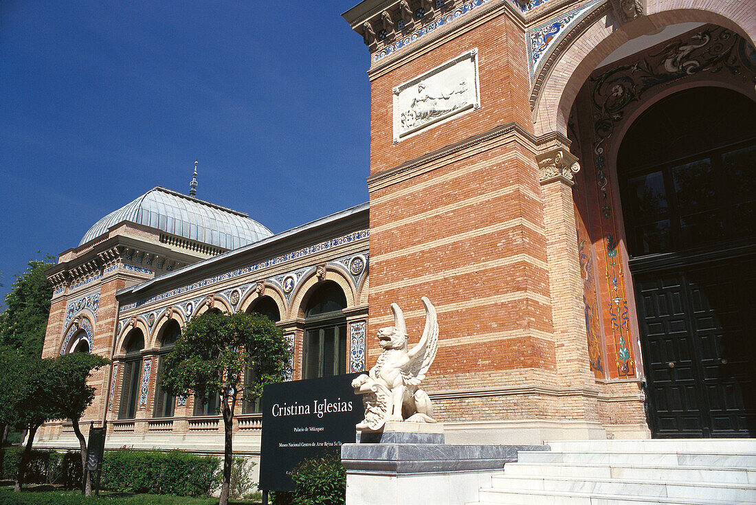 Palacio de Velázquez. Parque del Retiro. Madrid. Spain