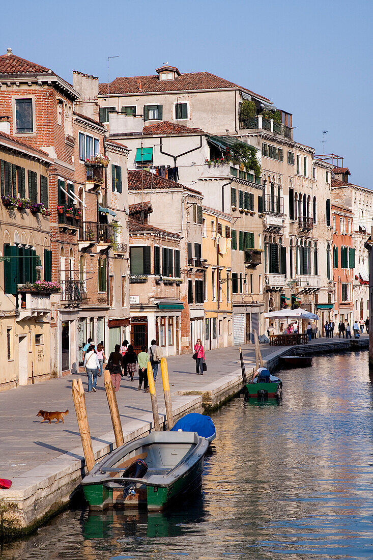 Canal, Cannaregio,Venice, Veneto, Italy