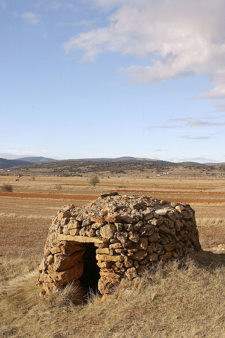 Farmer shelter in Alcalatén region. Vistabella. Castellon province. Comunidad Valenciana. Spain