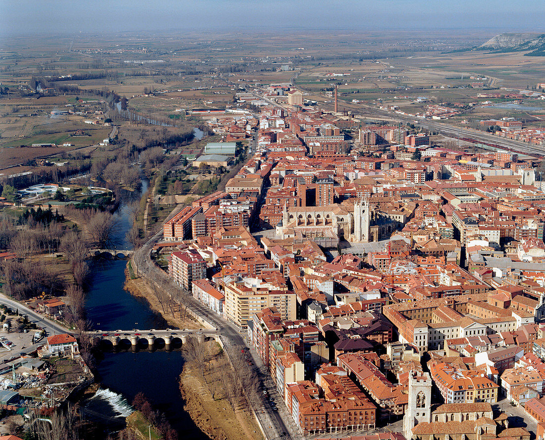 Aerial view of Palencia, church of San Miguel in foreground and San Antolin Cathedral in background. Castile-Leon, Spain