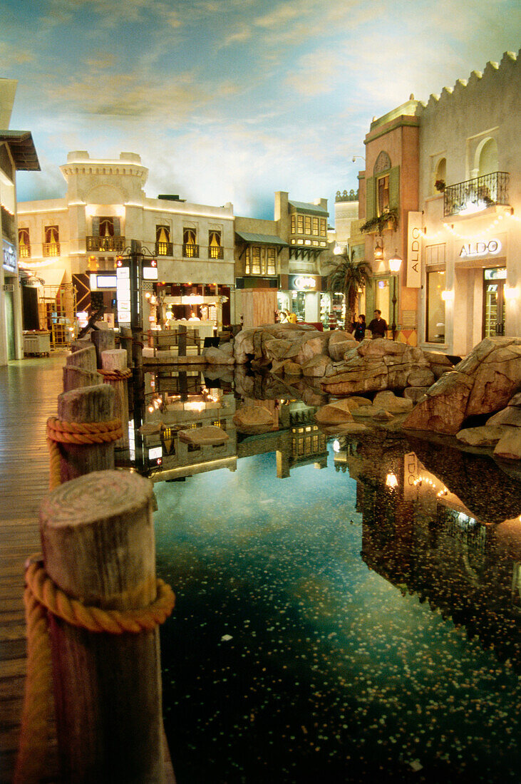 Miracle Mile Shop at Hotel Planet Hollywood, Las Vegas, Nevada, USA, America