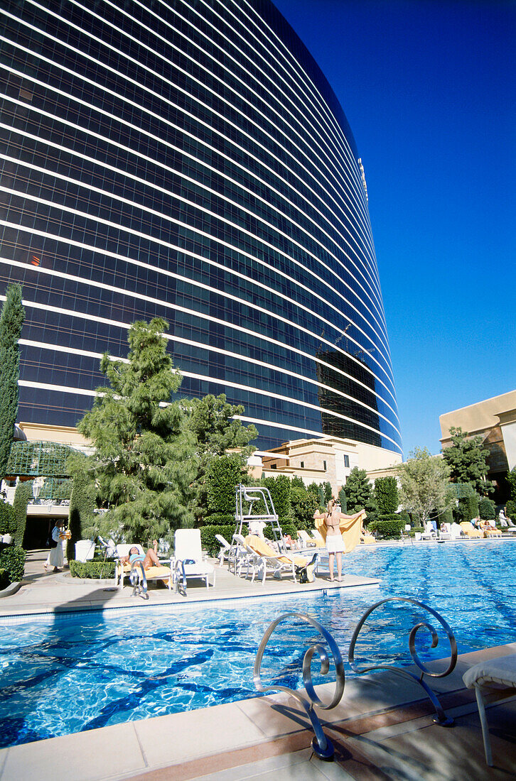 Pool area of Hotel Wynn, Las Vegas, Nevada, USA, America