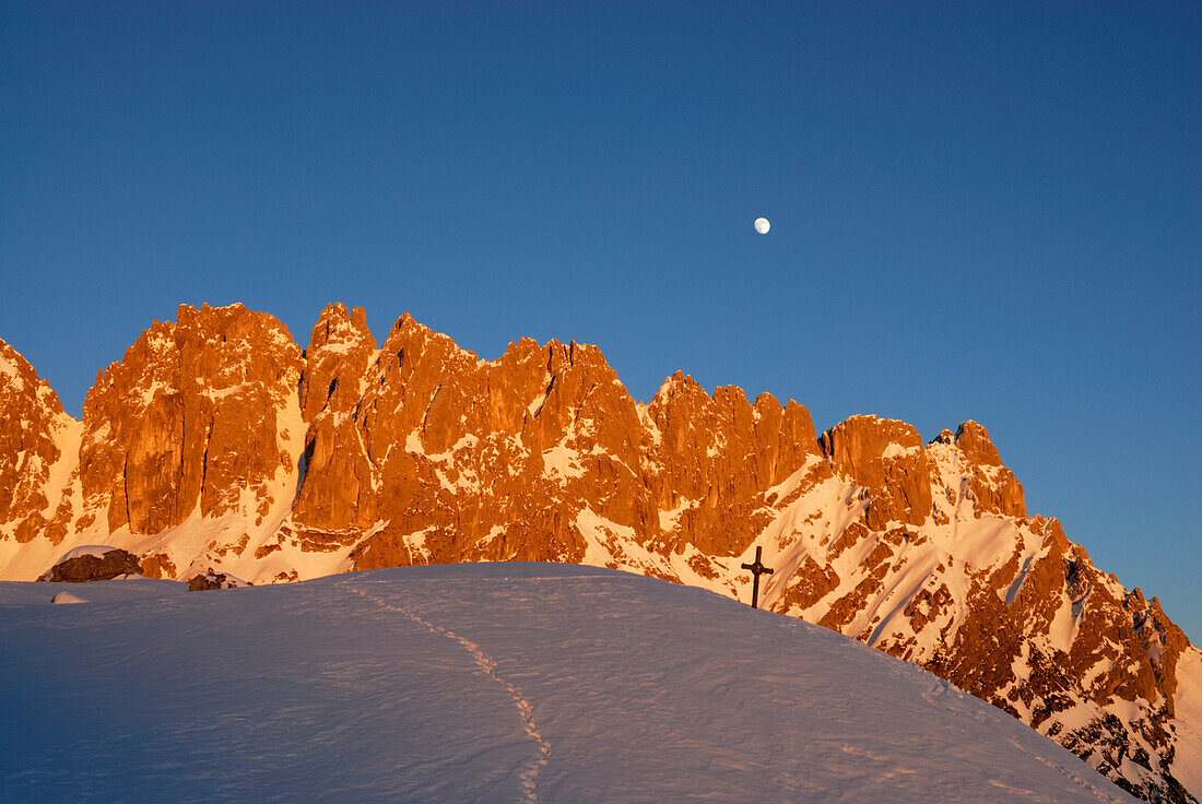 Mondaufgang über den Törltürmen, Wilder Kaiser, Kaisergebirge, Tirol, Österreich