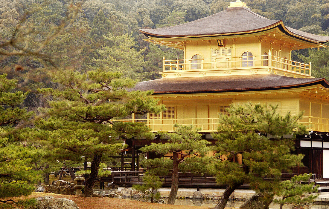 Kinkaku-Ji (Golden Pavilion) at Rokuon-ji temple. Kyoto. Japan