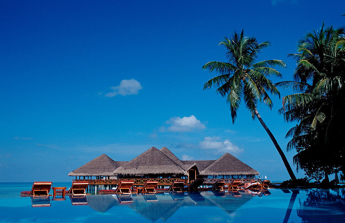 Pool and Beachbar on Maldivian Island, Maldives, Indian Ocean, Medhufushi, Meemu Atoll