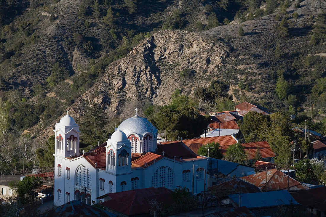 Orthodoxe Kirche in Pedoulas, Dorf, Marathasa Tal, Troodos Gebirge, Südzypern, Zypern