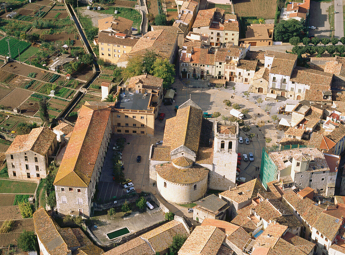 Monestir de Sant Pere. Besalú. Girona province. Catalunya. Spain