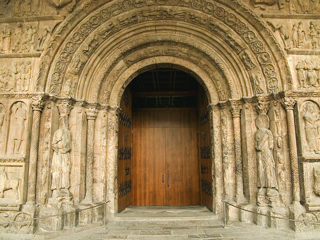 Main front, Romanesque monastery of Santa María de Ripoll (12th century), Ripoll. Girona province, Catalonia, Spain