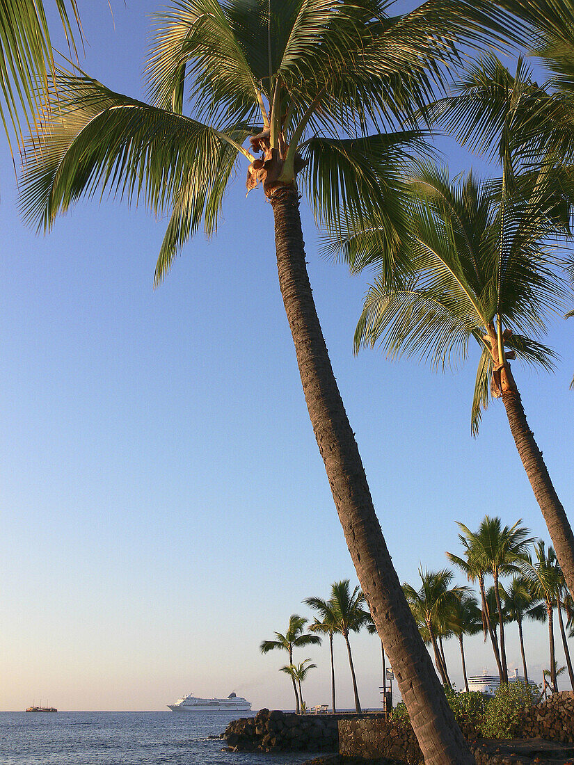 Kailua Bay. Kona. Hawaii.