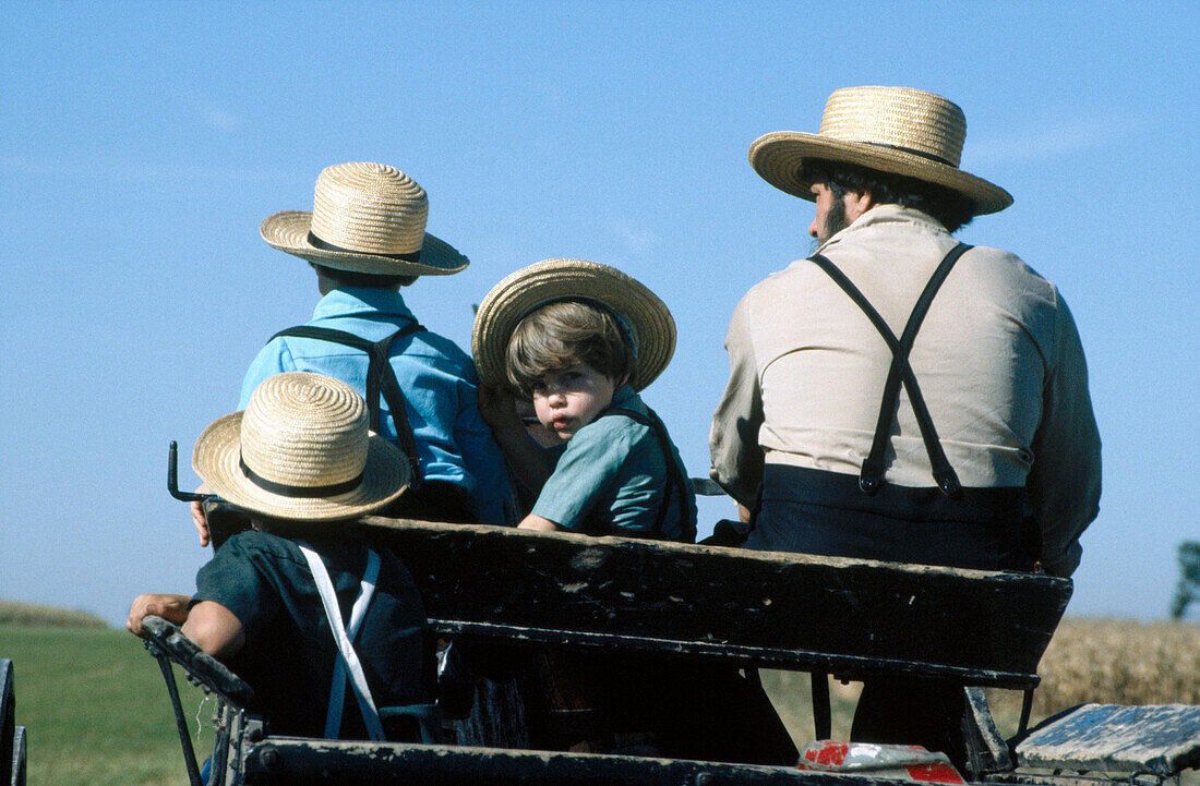 Amish in a buggy. Lancaster County, Pennsylvania. USA