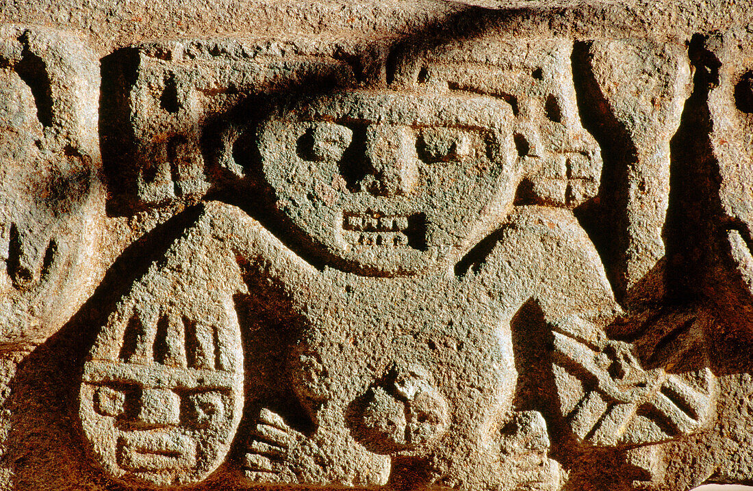 Relief aus der Recuay-Kultur. Archäologisches Freilichtmuseum, Huaraz, Region Chavin, Peru