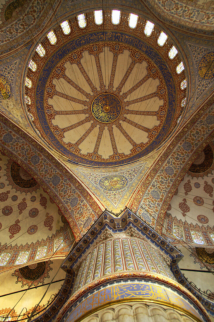 Dome and pillar of Blue Mosque (Sultan Ahmed mosque), Sultanahmet, Istanbul. Turkey