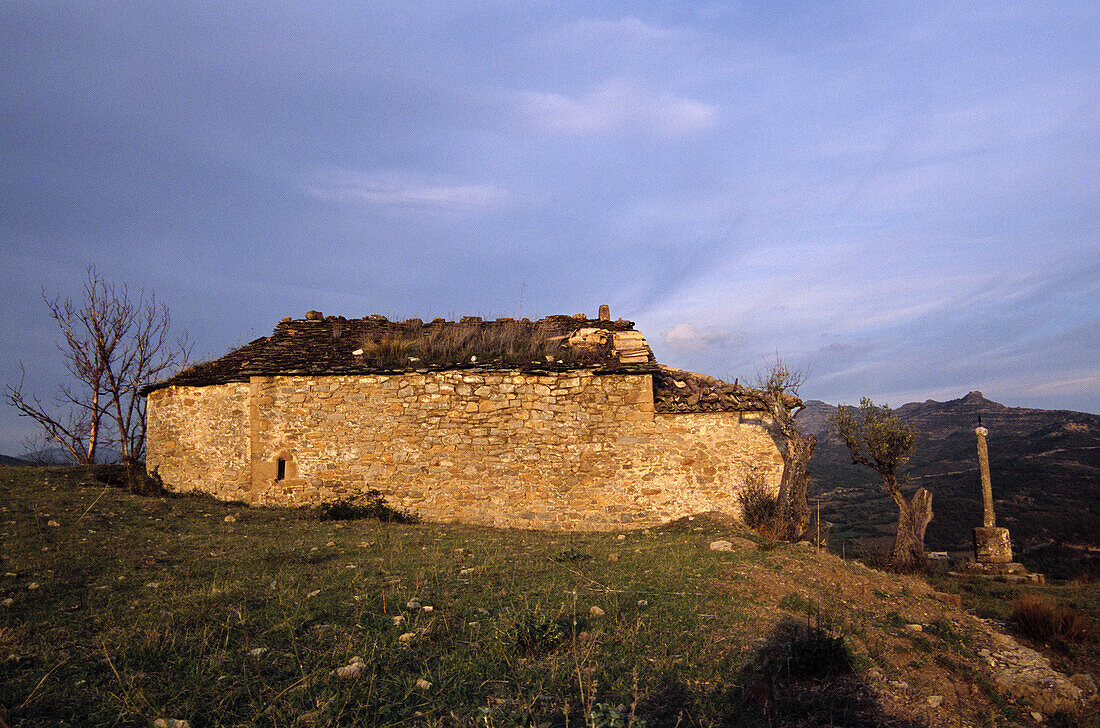 La cregüeta chapel. Sierra de Sis. Isábena valley. Pirineo Aragonés. Huesca province. Spain.