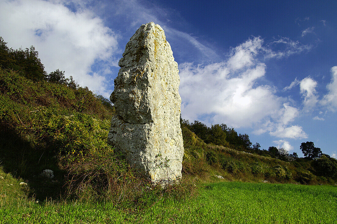 Merli menhir (Merlli). Isábena-Tal. Pirineo Aragonés. Provinz Huesca. Spanien