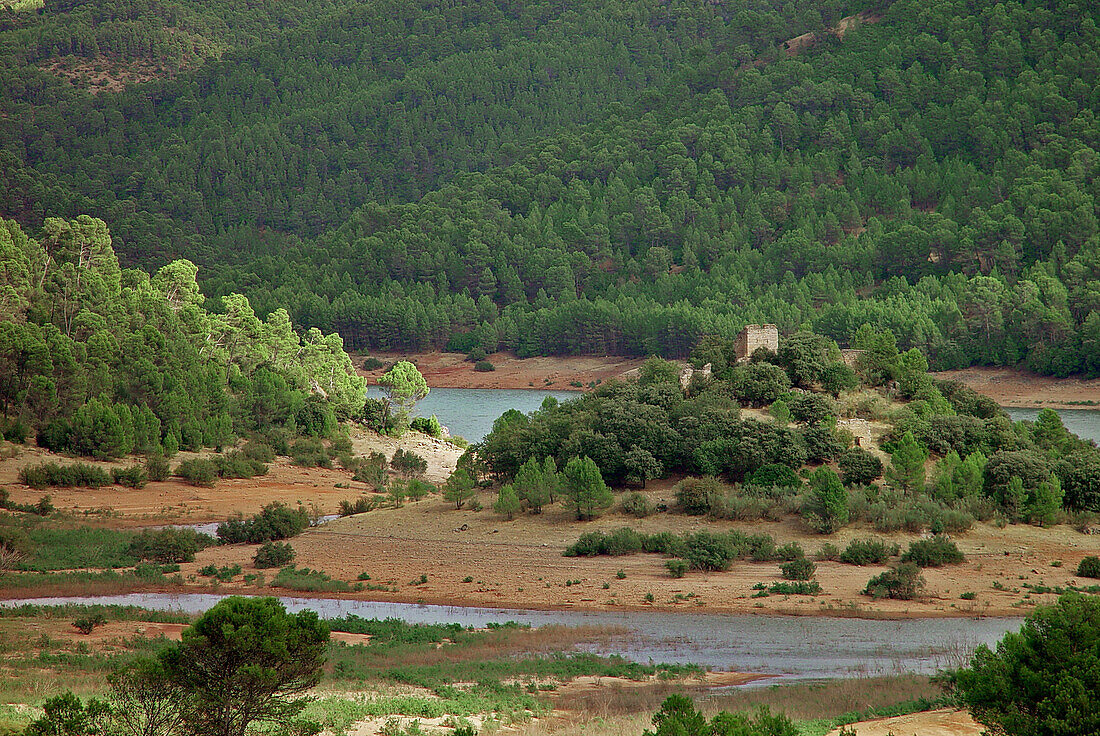 Tranco reservoir. Sierra de Cazorla. Jaén province, Spain