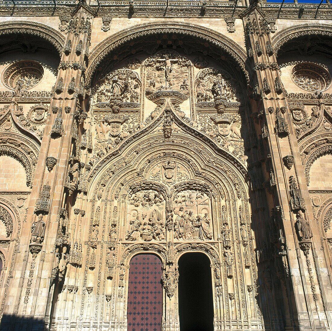 West façade (Isabeline style, 16th Century). Catedral Nueva. Salamanca. Castilla y Leon. Spain