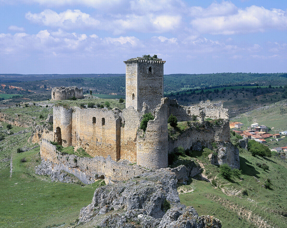 Castle (14th century), Ucero. Soria province, Castilla-León, Spain