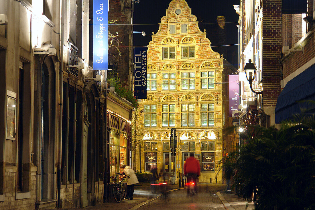 Altstadt von Gent bei Nacht, Flandern, Belgien