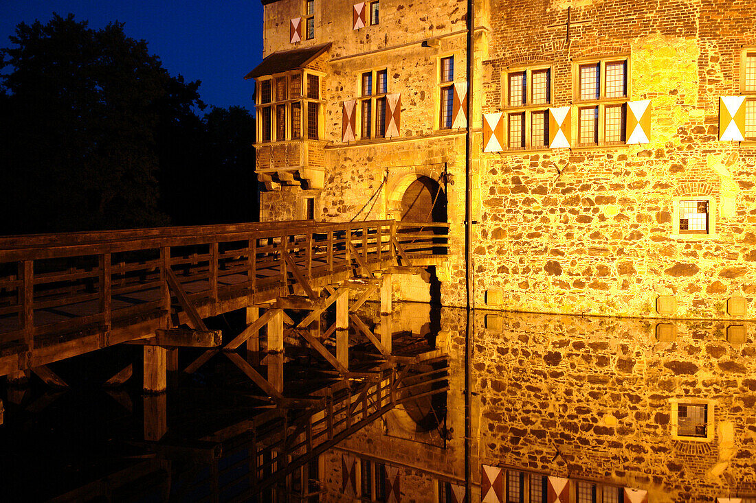 Vischering Castle, Luedinghausen, Muensterland, Nordrhein-Westfalen, NRW, Germany