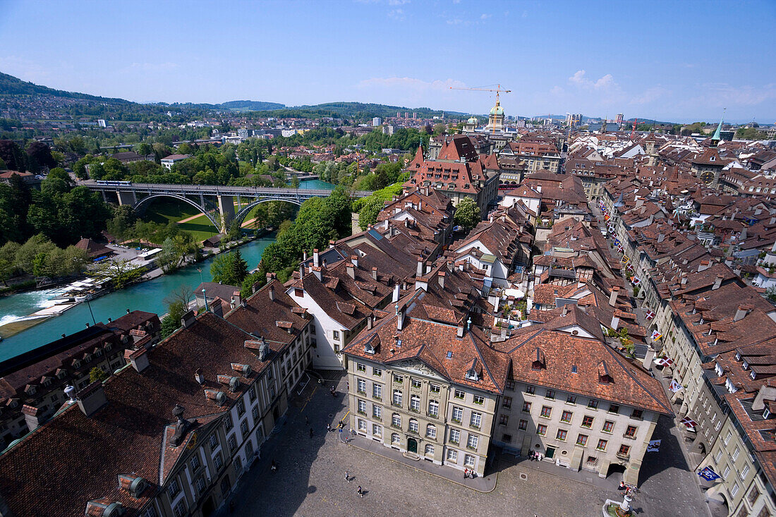 View of Muensterplatz and the river Aare, Old Town of Berne, Berne, Switzerland