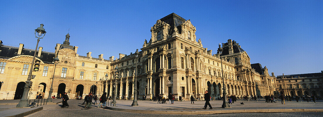 Le Louvre. Paris. France