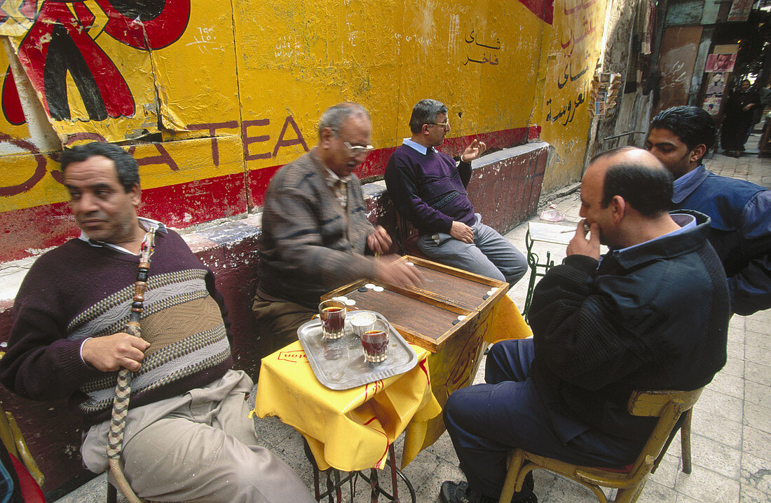 Men relaxing in the muslim quarter of Cairo s Old Town. Egypt