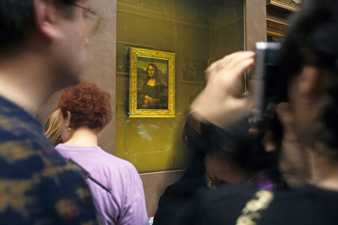 Touristen fotografieren Mona Lisa Leonardo da Vinci, Palais de Louvre, Paris, Frankreich