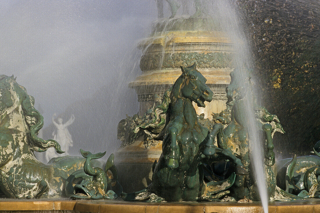 Fontaine des Quatre-Parties du Monde, oder Fontaine de l'Observatoire, Jardin du Luxembourg 6. Arrondissement, Quartier Latin, Paris, Frankreich