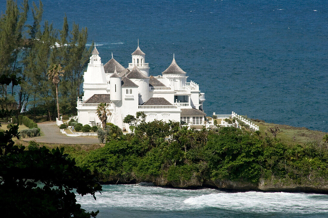 Jamaika Port Antonio Trident Castle Luxusvilla mit Hubschrauberlandeplatz
