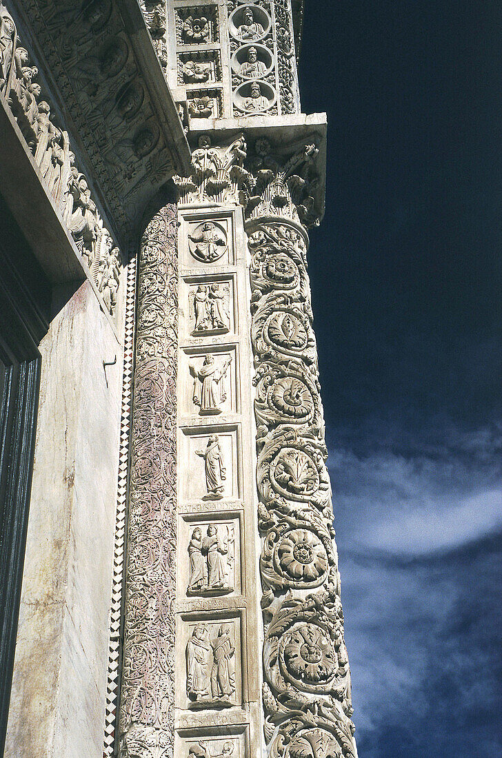 Baptistery, decoration detail. Pisa. Italy