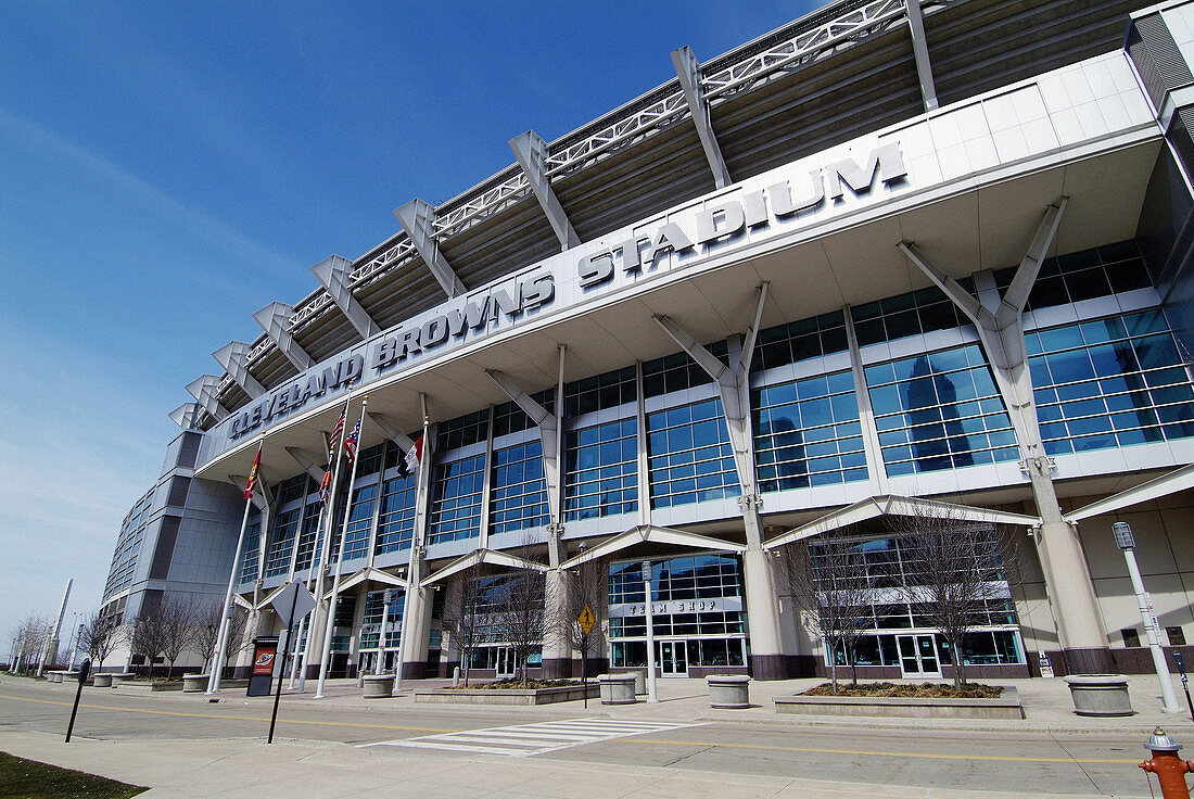 Downtown Cleveland Ohio sightseeing landmarks and tourist attractions Cleveland Browns Football Stadium