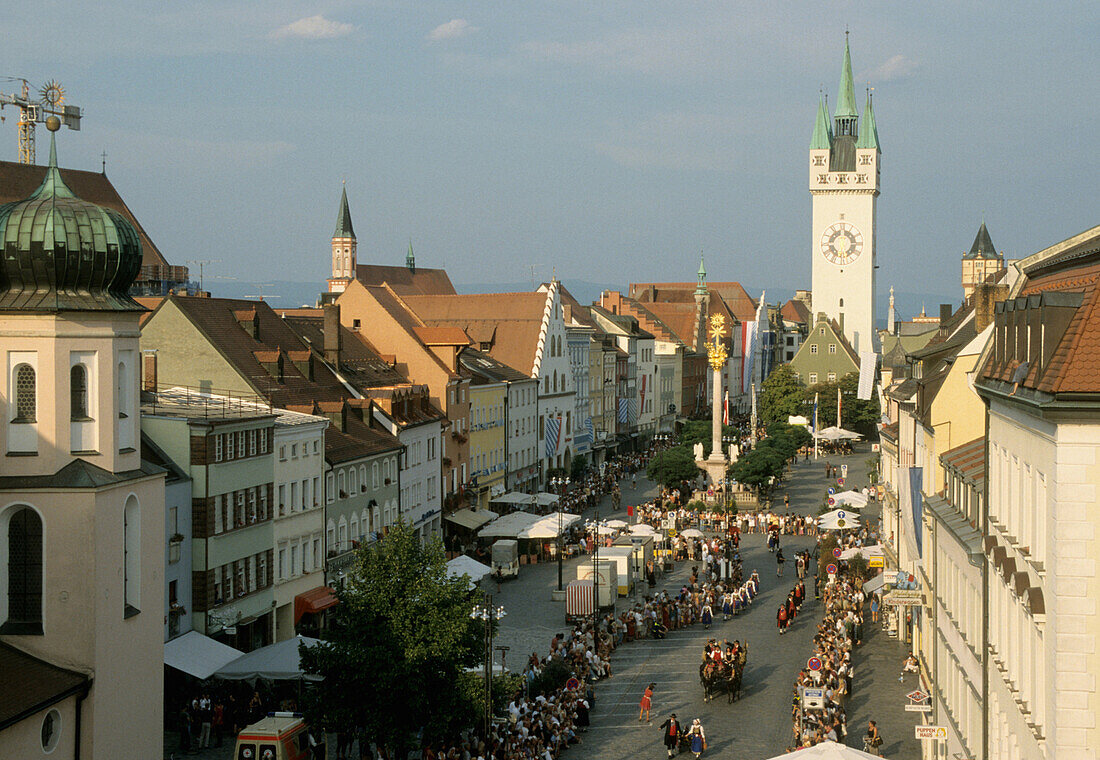 Gaeubodenfest parade, Straubing, Lower Bavaria, Germany