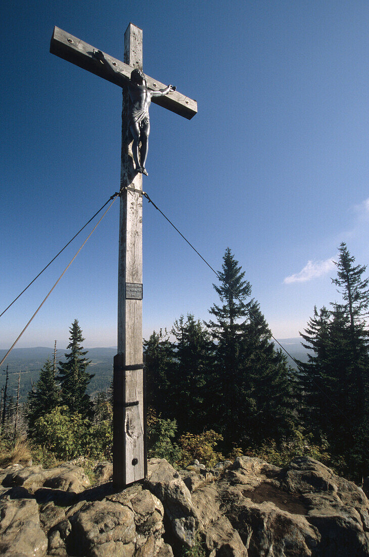Cross on the summit of Rachel, Mountain, Bavarian Forest National Park, Lower Bavaria, Bavaria, Germany