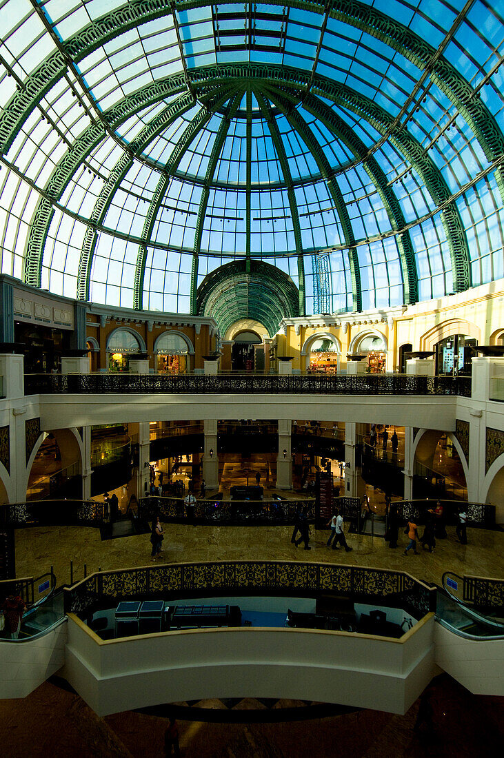 View inside a shopping mall, Mall of the Emirates, Dubai, United Arab Emirates