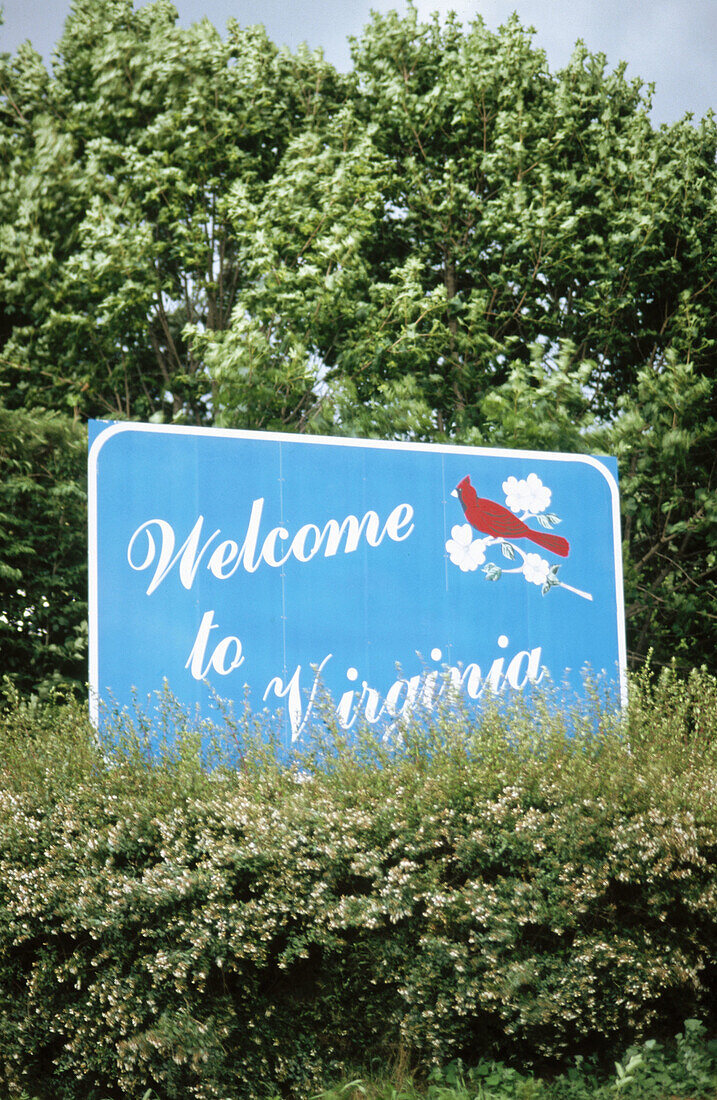 Virginia welcome sign, USA
