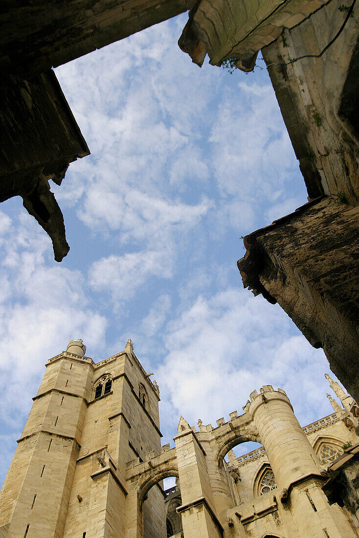 St. Just and St. Pasteur cathedral, Narbonne. Aude, Languedoc-Roussillon. France