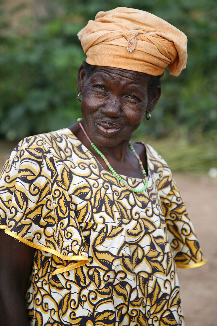 Senoufo woman portrait. Sikasso region, Mali