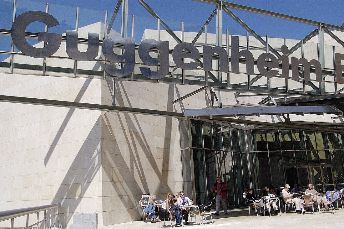 Guggenheim Museum by Frank O. Gehry. Bilbao. Biscay, Spain