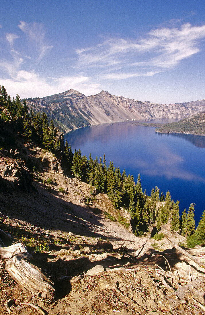 Crater Lake, Crater Lake National Park. Oregon, USA