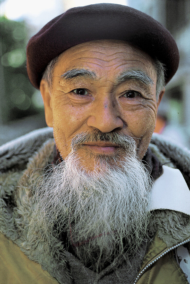 Tokyo, old Japanese man portrait. Honsu. Japan.