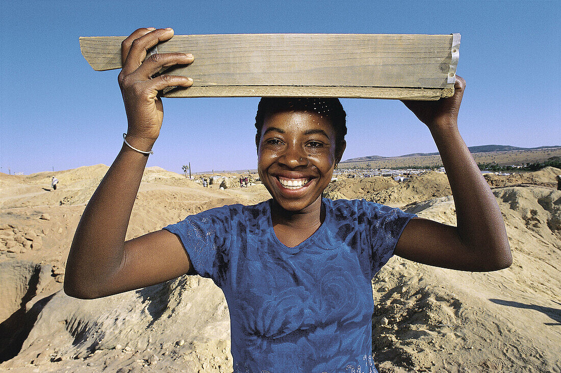 Working woman. Isalo national park. Ilakaka. Madagascar