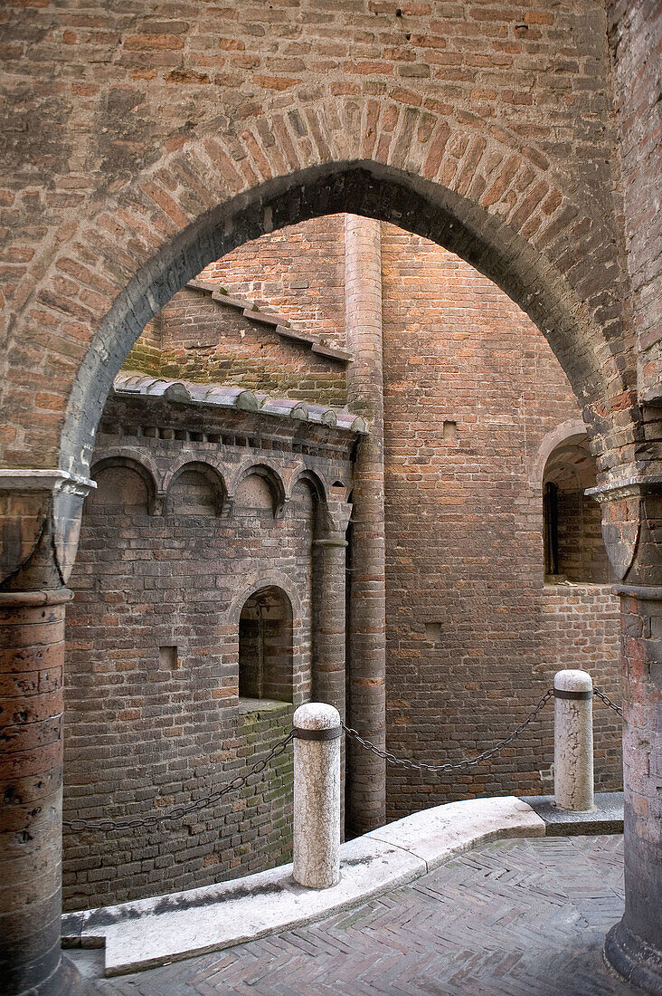 Rotonda of San Lorenzo, Mantova. Lombardy, Italy