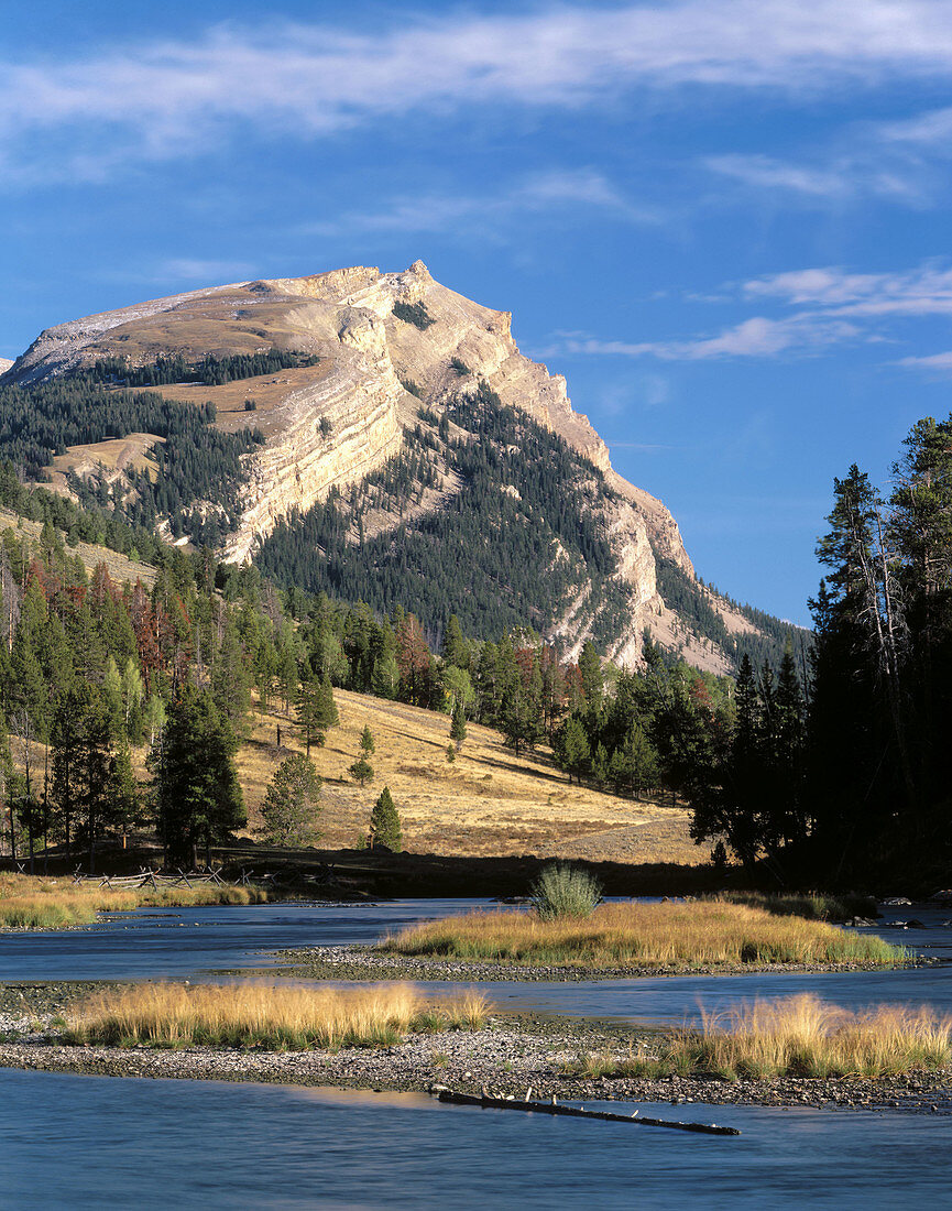 White Rock mountain and the Green River, Wind River Range. Wyoming. USA.