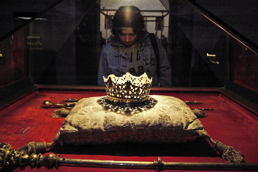 Sceptre and Crown of Queen Isabella the Catholic. Royal Chapel Museum at the Cathedral. Granada. Andalusia. Spain