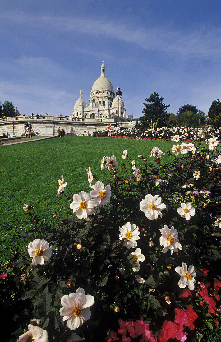 Basilica of the Sacred Heart, Montmartre. Paris, France