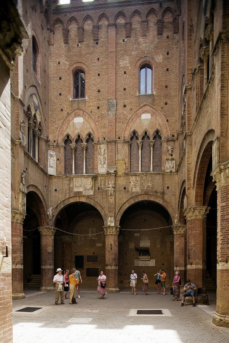 Piazza del Campo, Siena. Tuscany, Italy