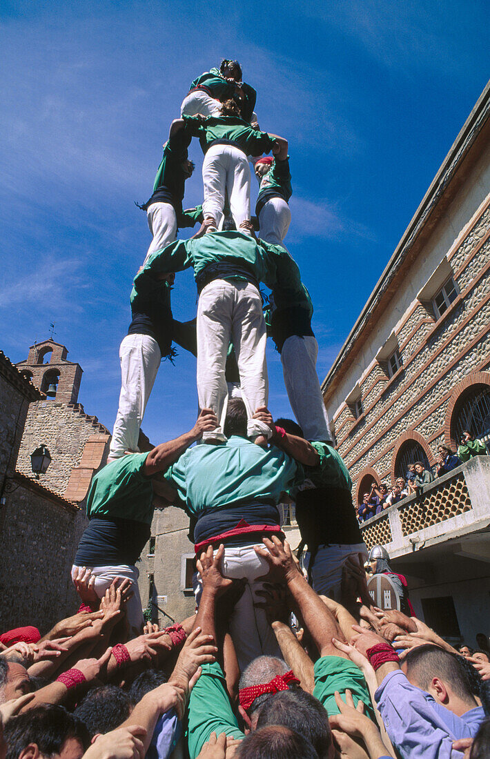 Castellers del Riberal, Catalan human tower builders. France