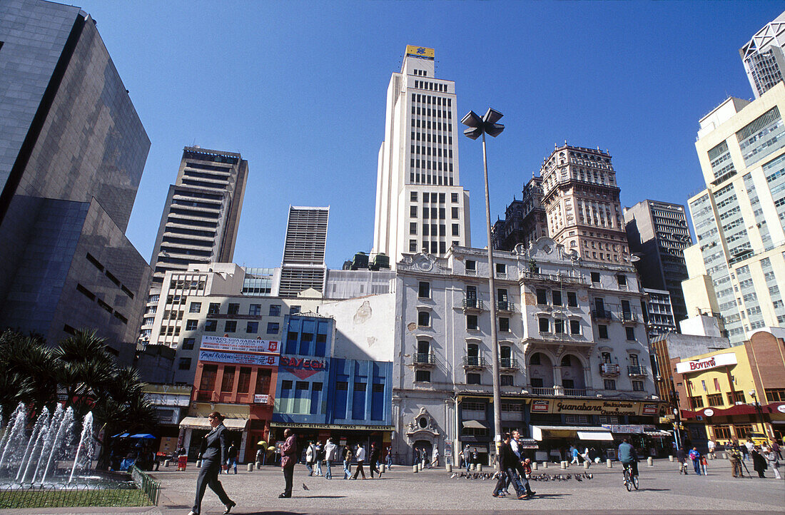 Anhangabaú Park, São Paulo. Brazil, 2005